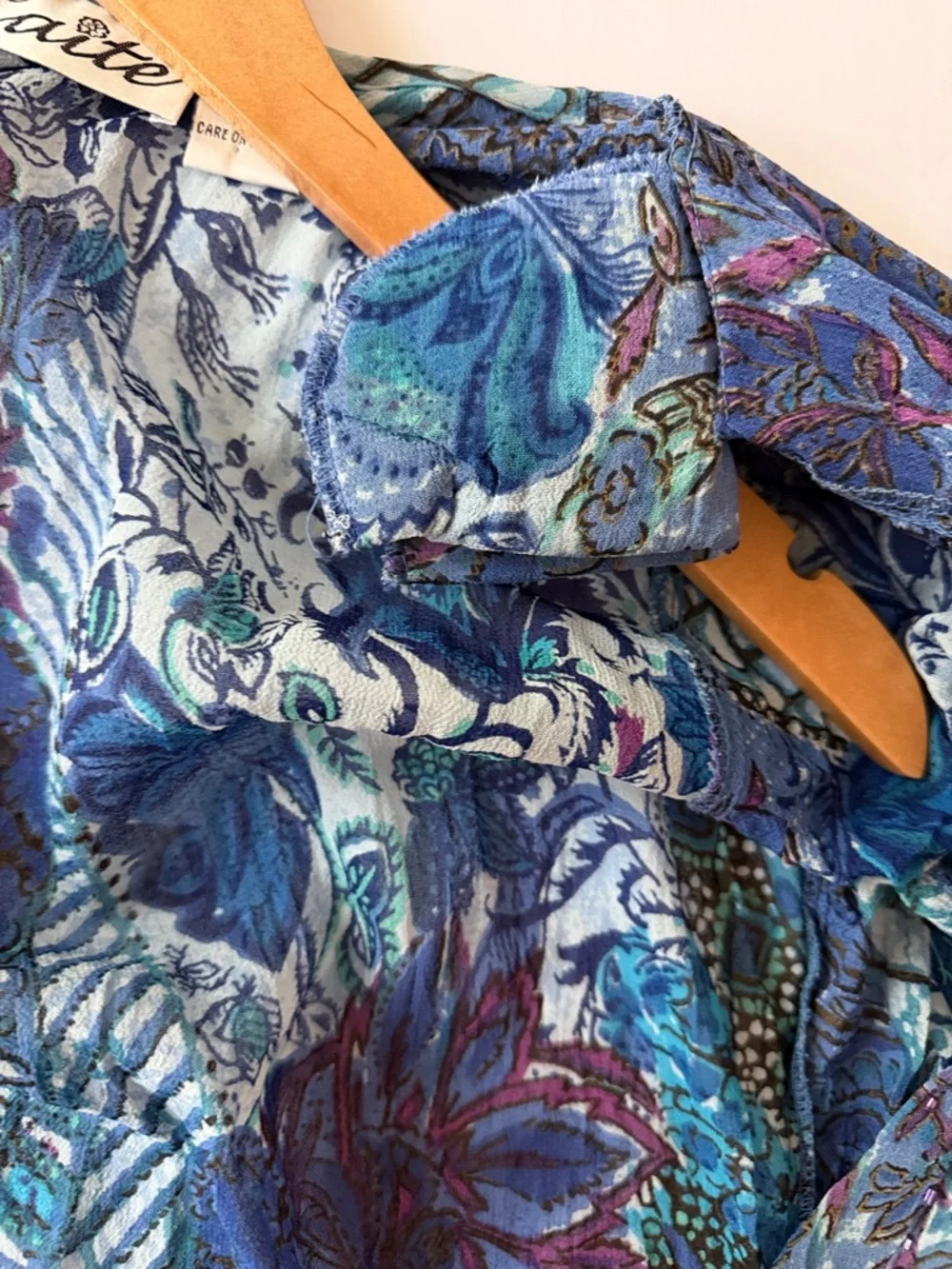 Calite Blue Multi Floral Boho Kimono with shoulder pads size Large - Picture 8 of 8